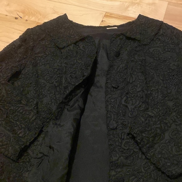 Gorgeous Black Lace Vintage blazer France - Picture 5 of 9